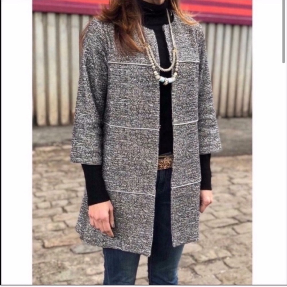 CAbi The Times Black & white jacket size XS